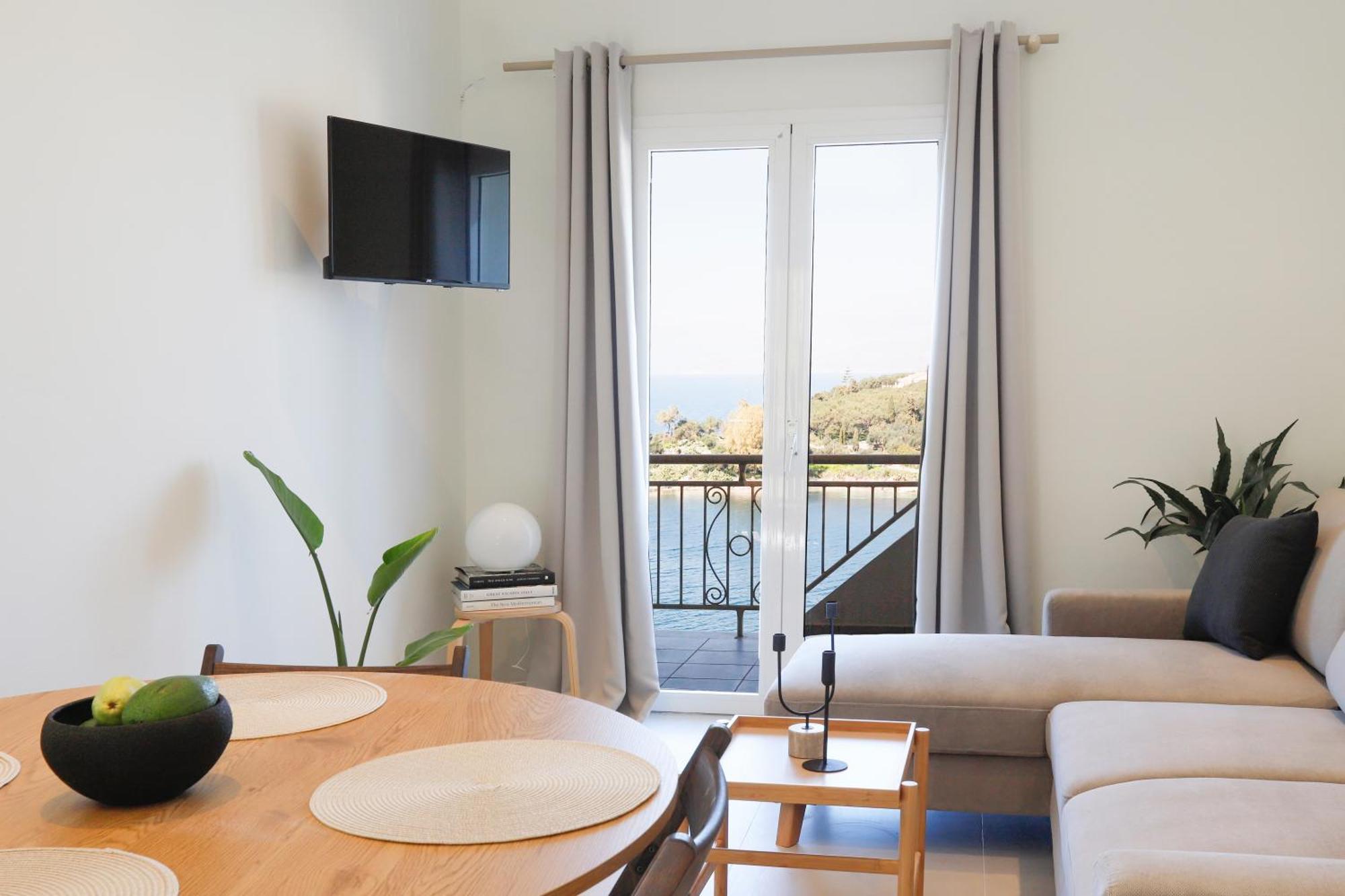Thea Apartment